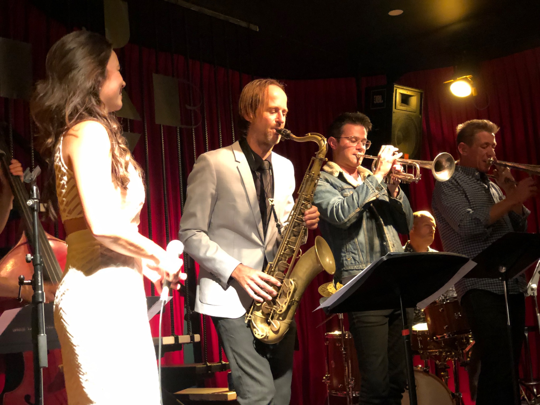 Alinta and the Jazz Emperors performing live