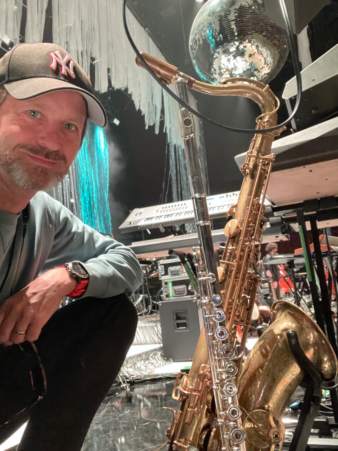 Remco Keijzer beside his saxophone during soundcheck